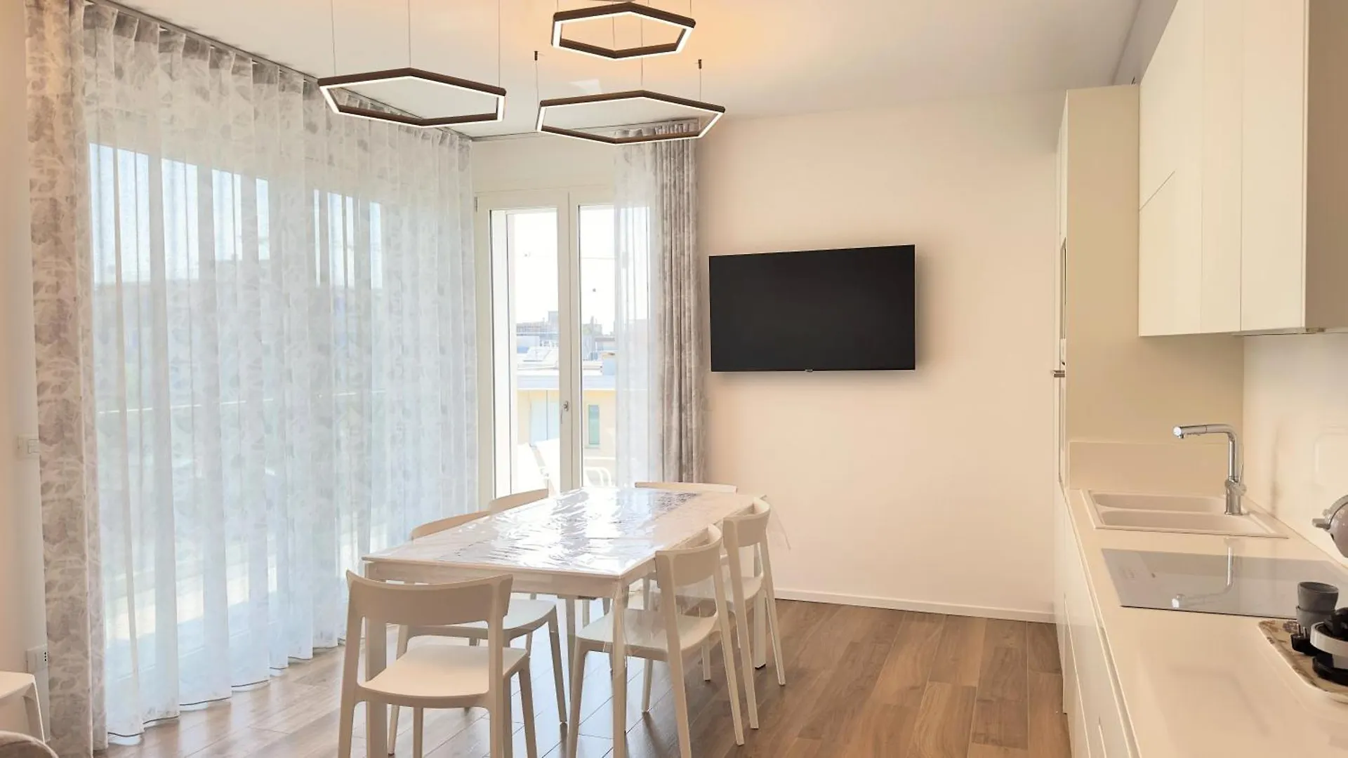 Magica Immobiliare - Res. Medusa 15 Lido di Jesolo